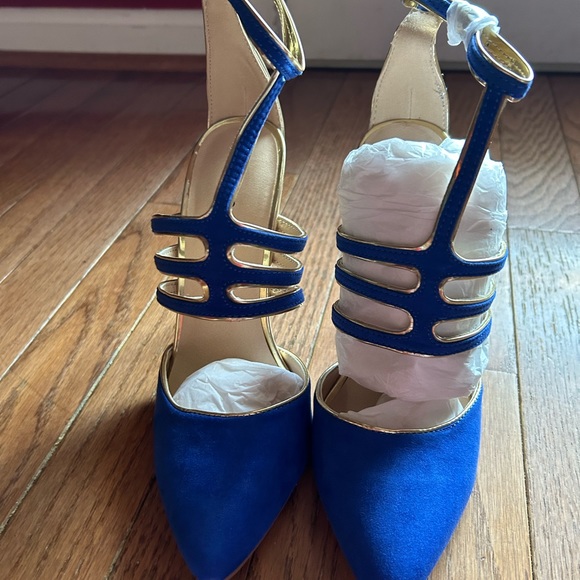 Brand new Blue/gold heels - Picture 3 of 3